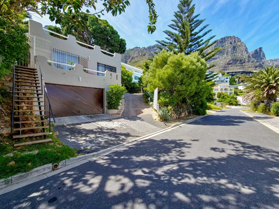 To Let 3 Bedroom Property for Rent in Camps Bay Western Cape